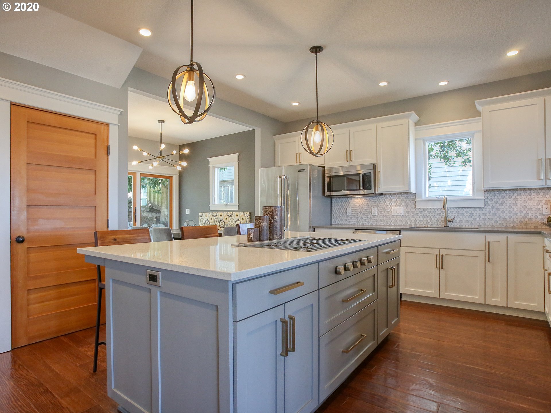 4141 Southwest Condor Avenue Portland, OR 97239 - Photo 11 of 32 Gallery Image 11