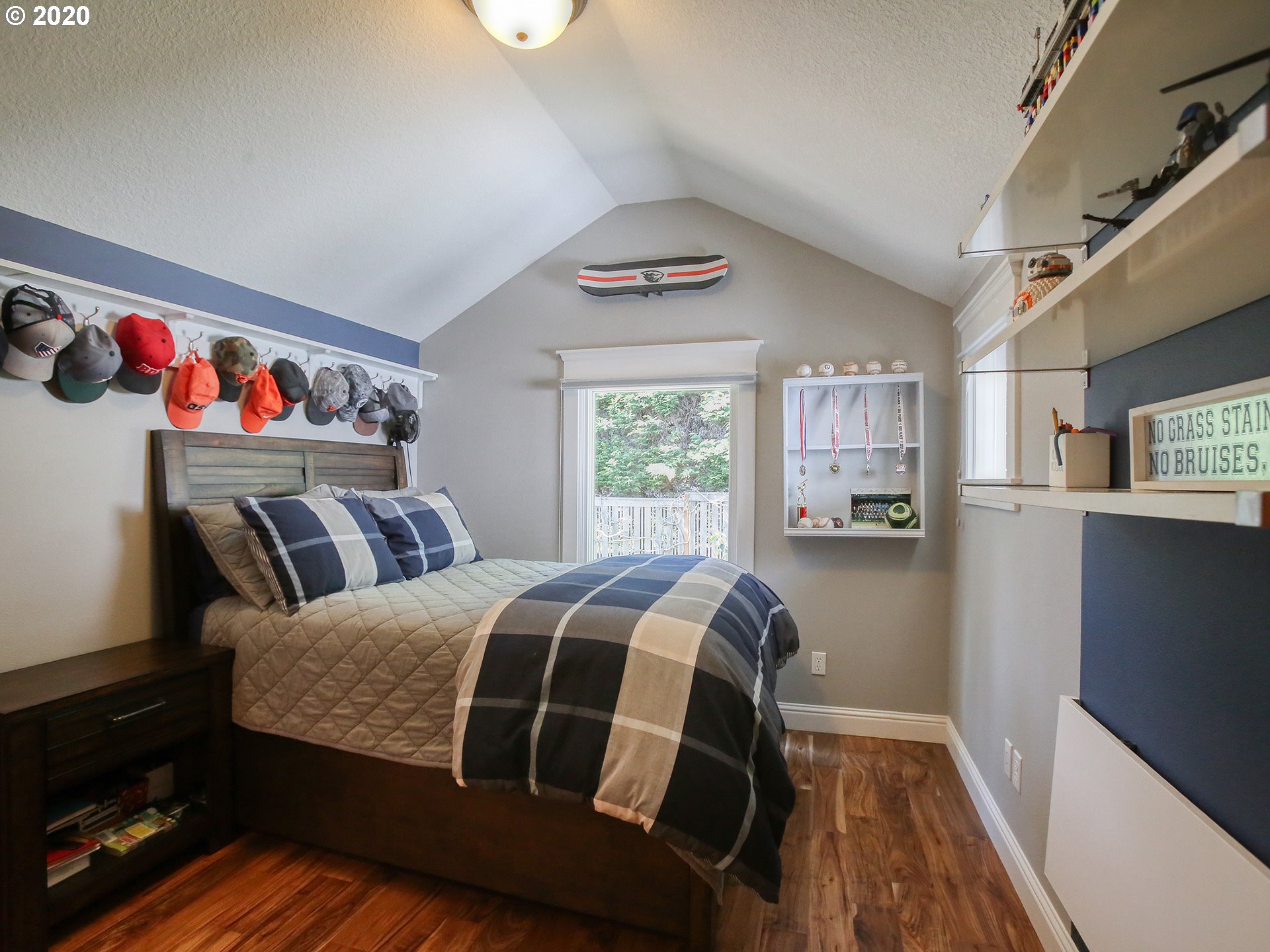 4141 Southwest Condor Avenue Portland, OR 97239 - Photo 18 of 32 Gallery Image 18
