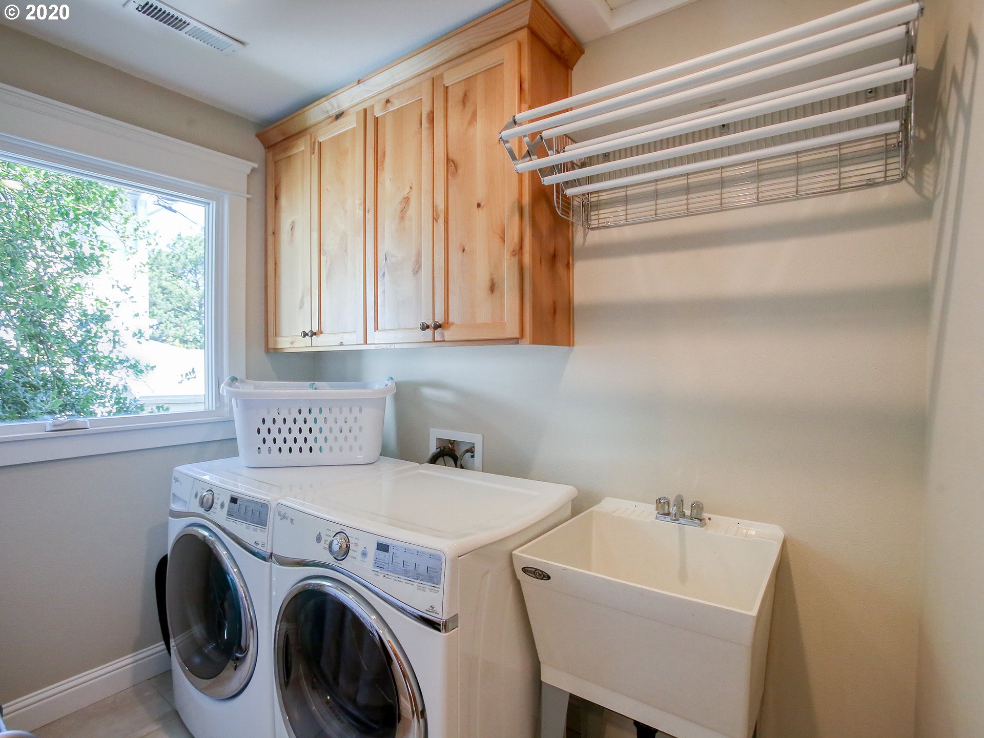 4141 Southwest Condor Avenue Portland, OR 97239 - Photo 21 of 32 Gallery Image 21
