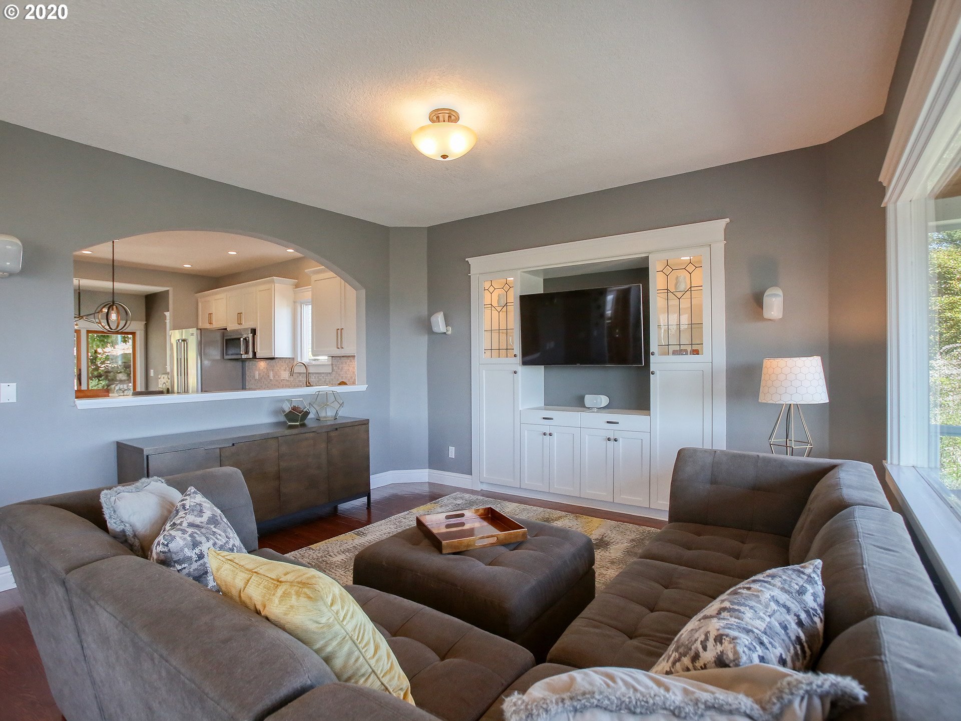4141 Southwest Condor Avenue Portland, OR 97239 - Photo 5 of 32 Gallery Image 5