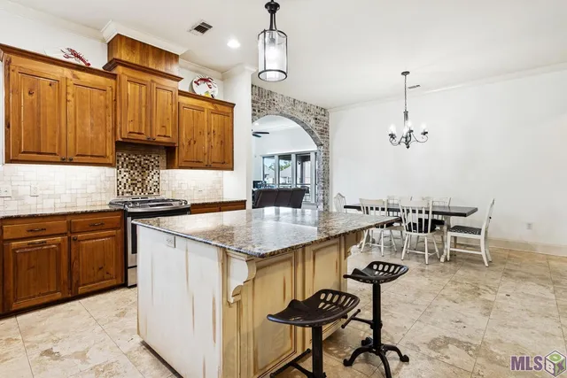 $426,500 | 21478 Yellow Fin Drive, Springfield, LA 70462