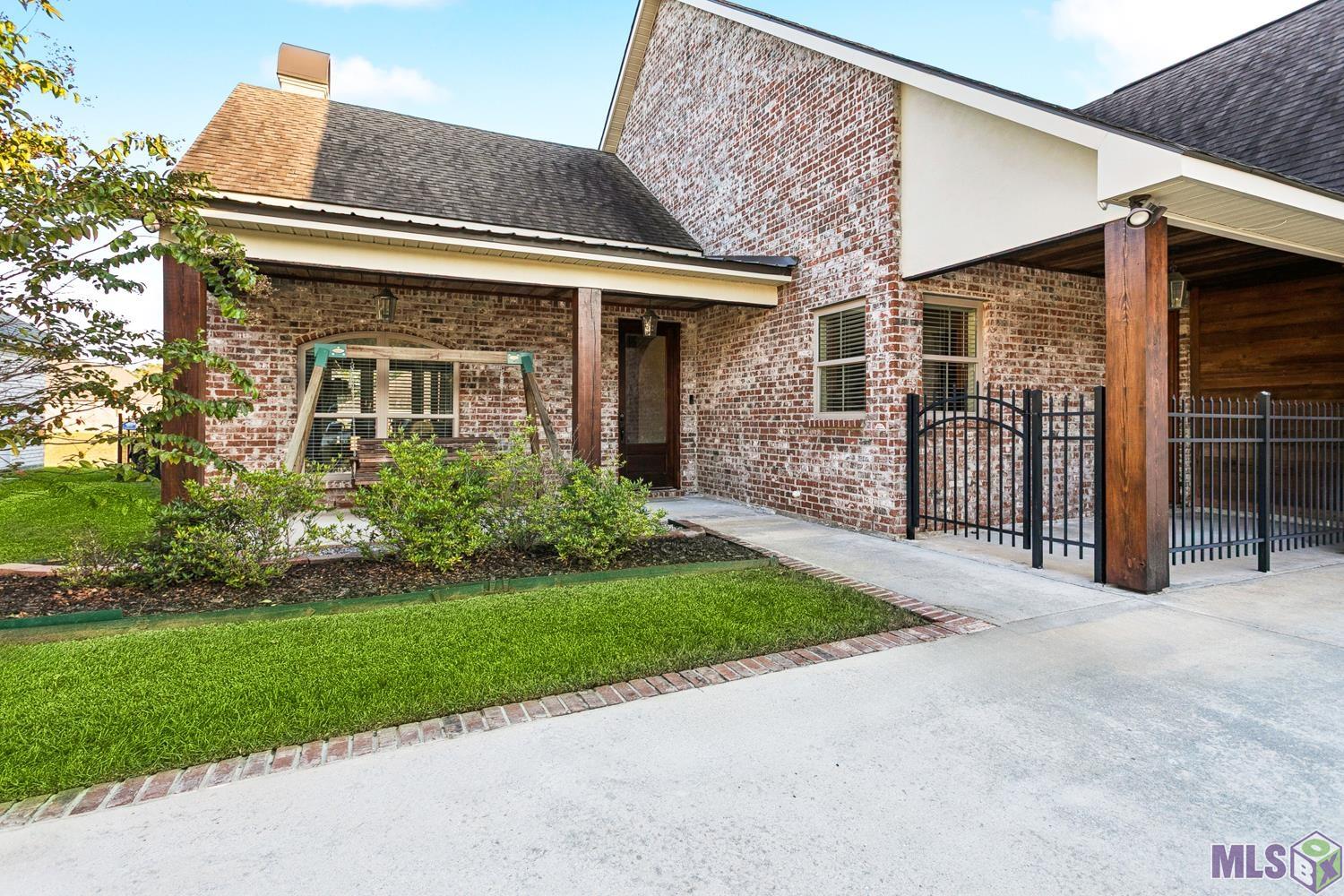 21478 Yellow Fin Drive Springfield, LA 70462 - Photo 3 of 32