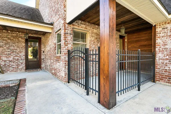 $426,000 | 21478 Yellow Fin Drive, Springfield, LA 70462