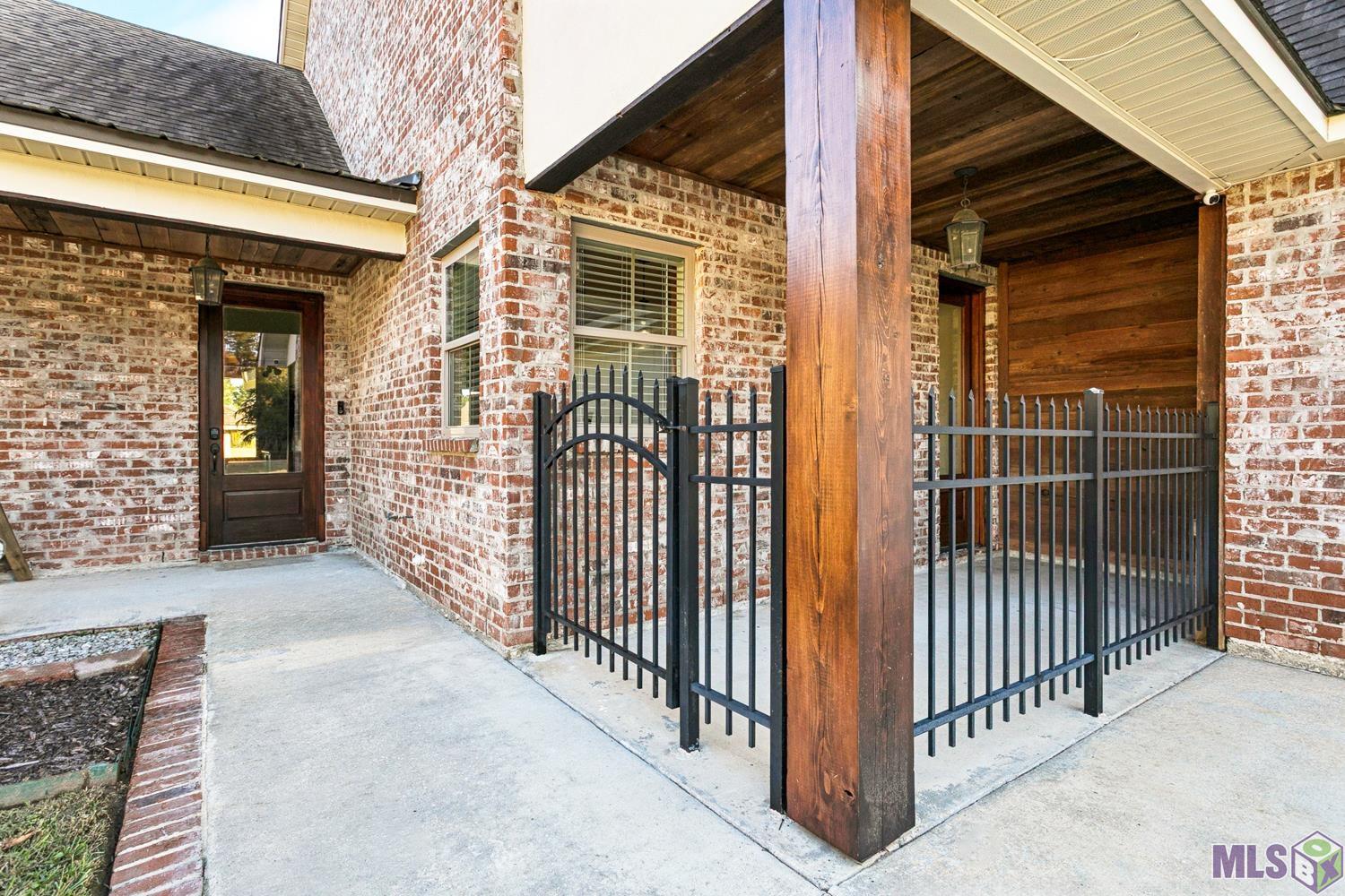 21478 Yellow Fin Drive Springfield, LA 70462 - Photo 4 of 32