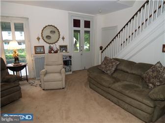 327 Righters Mill Road Gladwyne, PA 19035 - Photo 4 of 12 Living Room