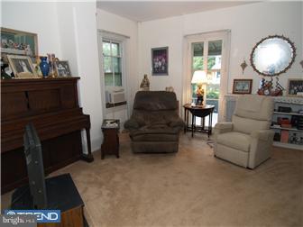 327 Righters Mill Road Gladwyne, PA 19035 - Photo 5 of 12 Living Room