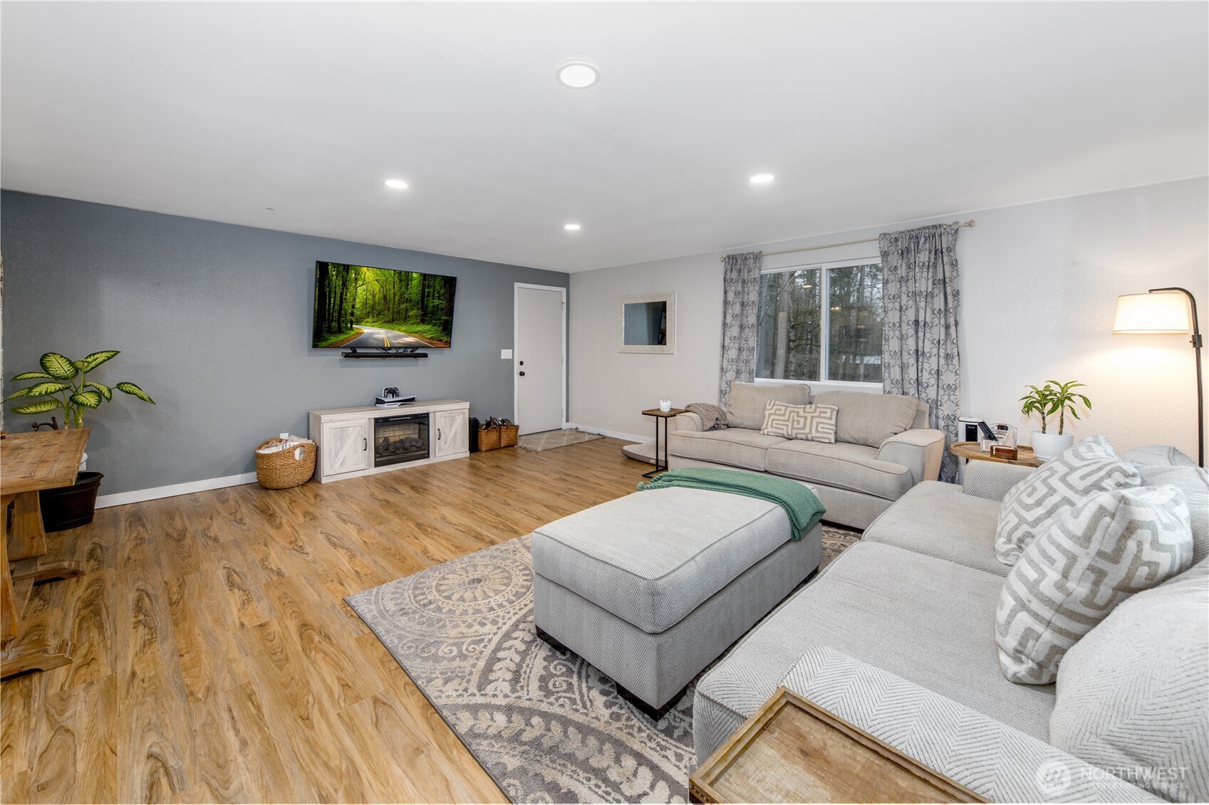 23923 Southeast 202nd Street Maple Valley, WA 98038 - Photo 14 of 40