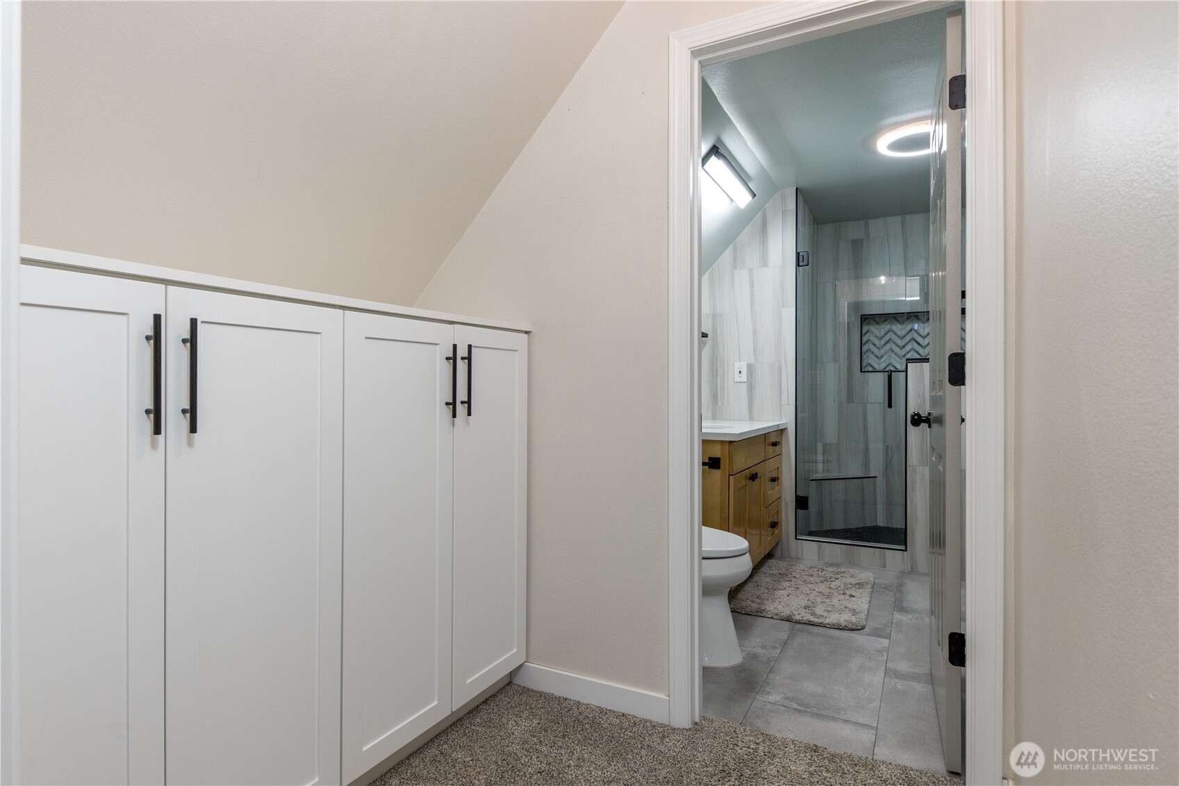 23923 Southeast 202nd Street Maple Valley, WA 98038 - Photo 23 of 40