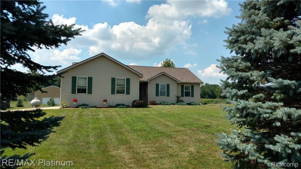 5457 North Fleming Road Fowlerville, MI 48836 - Photo 1 of 19 IMG_20170801_140911697_HDR.jpg