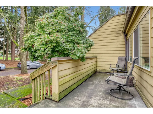 $285,000 | 1601 Northeast 113th Street, Unit 313, Vancouver, WA 98686