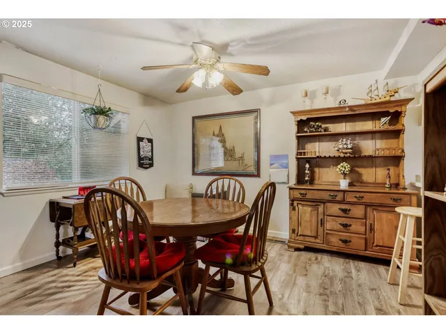 $285,000 | 1601 Northeast 113th Street, Unit 313, Vancouver, WA 98686