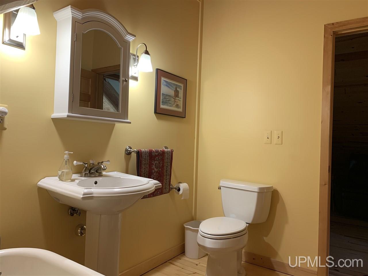 20209 Karschney Road South Lanse, MI 49946 - Photo 20 of 48 Gallery Image 20