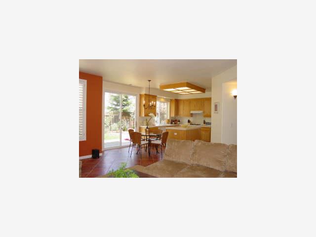 1671 Valley Oaks Drive Gilroy, CA 95020 - Photo 4 of 8 a view of a living room with furniture