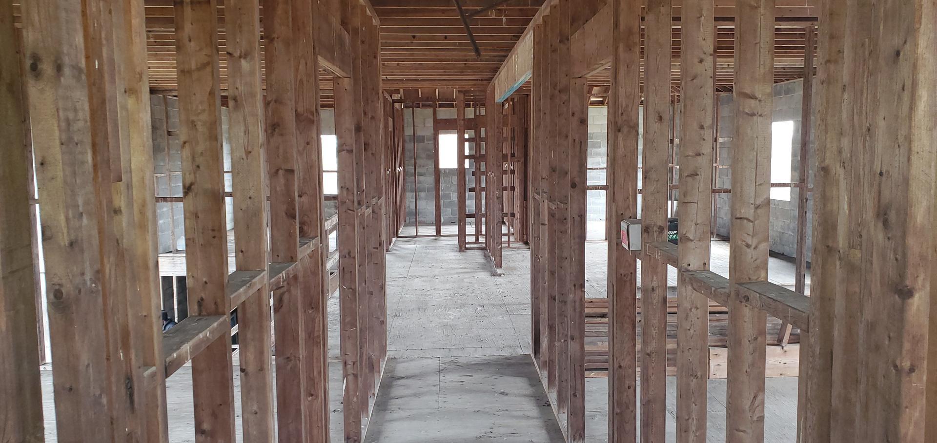 22844 Miller Road Steger, IL 60475 - Photo 4 of 10 a view of a bathroom from a hallway