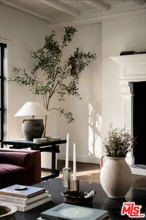 $4,395,000 | 900 South Longwood Avenue, Los Angeles, CA 90019