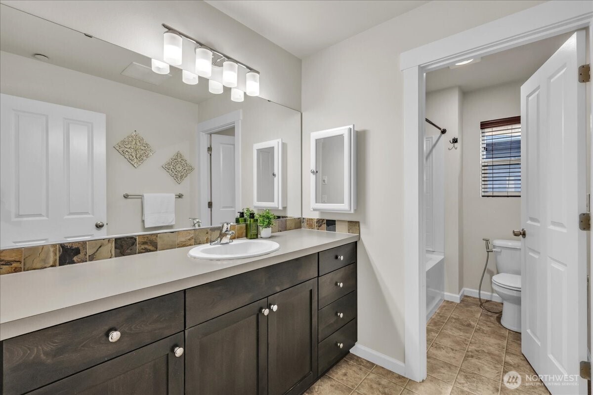 1326 192nd Place Southeast Bothell, WA 98012 - Photo 24 of 40