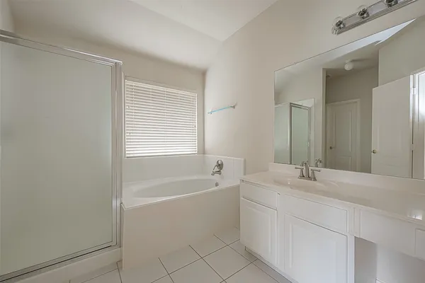 $2,099 | 11814 Copperas Creek Drive, Sugar Land, TX 77498