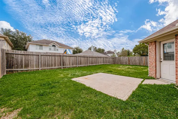 $2,099 | 11814 Copperas Creek Drive, Sugar Land, TX 77498