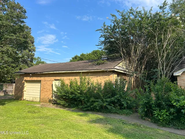 $95,000 | 111 West Harding Avenue, Greenwood, MS 38930