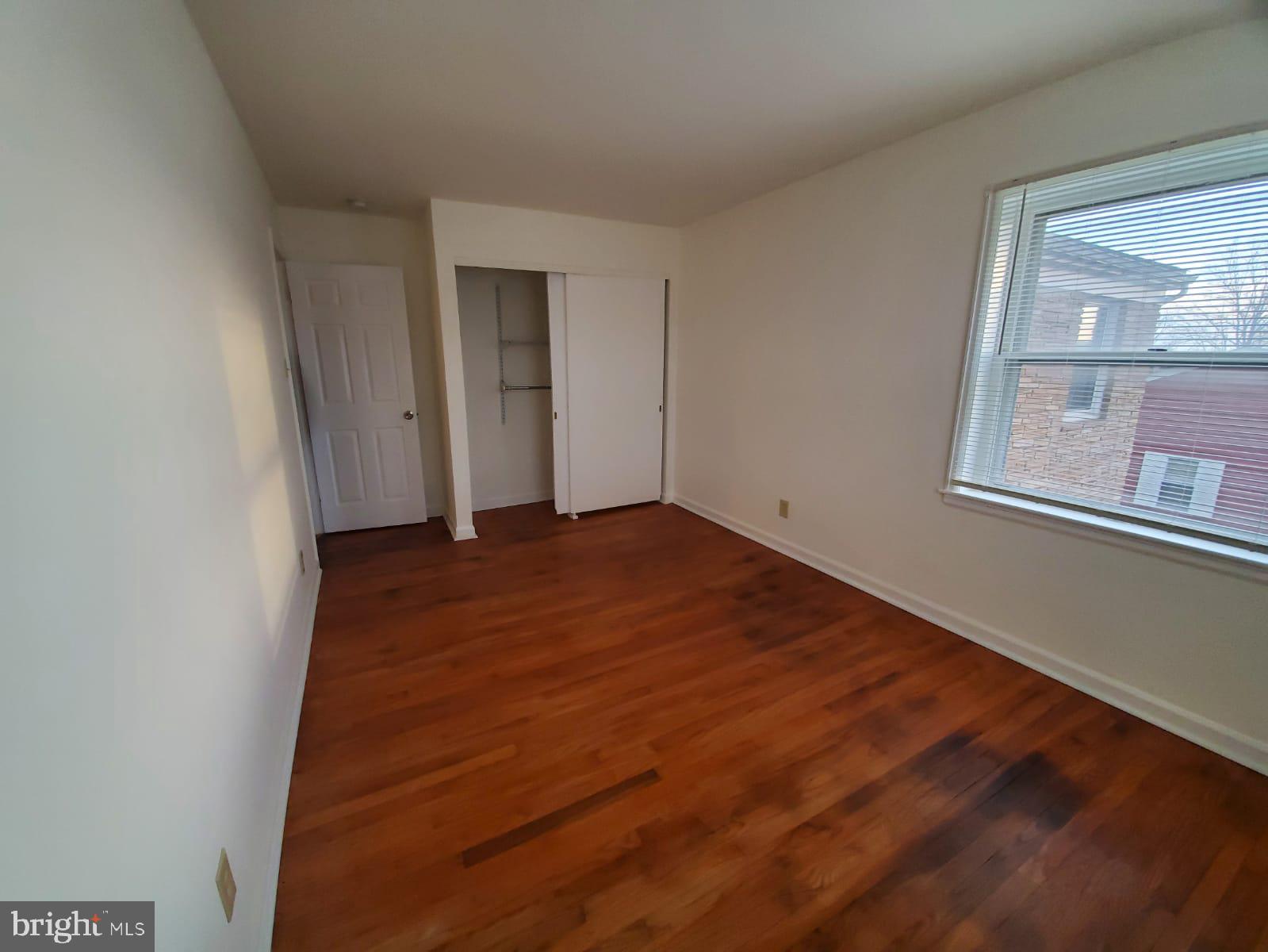 42 Wakefield Road Hagerstown, MD 21740 - Photo 12 of 22 BEDROOM 1