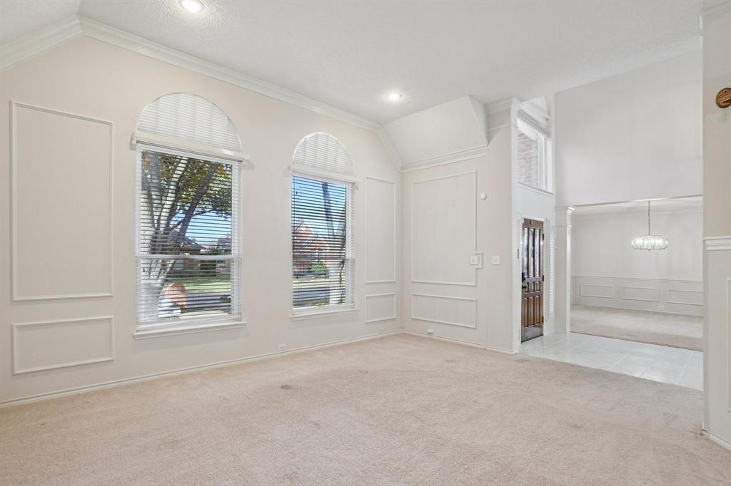 3110 Andrew Lane Carrollton, TX 75007 - Photo 12 of 36 an empty room with windows and closet