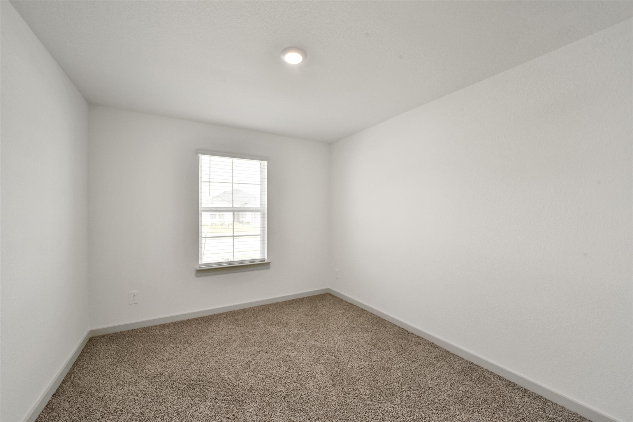 7834 Wrangler Shack Lane Rosharon, TX 77583 - Photo 17 of 29 2nd Bedroom