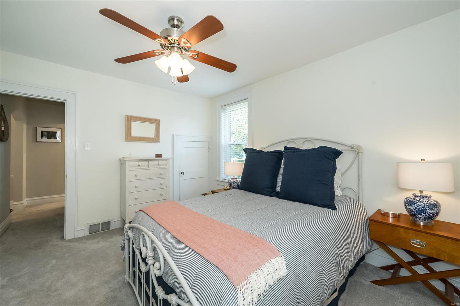 20 Waverton Drive Ladue, MO 63124 - Photo 23 of 36