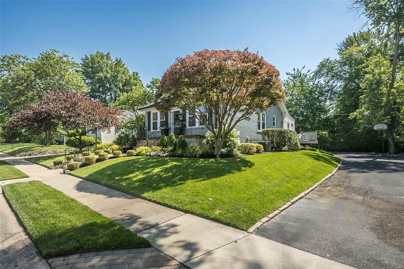 20 Waverton Drive Ladue, MO 63124 - Photo 35 of 36