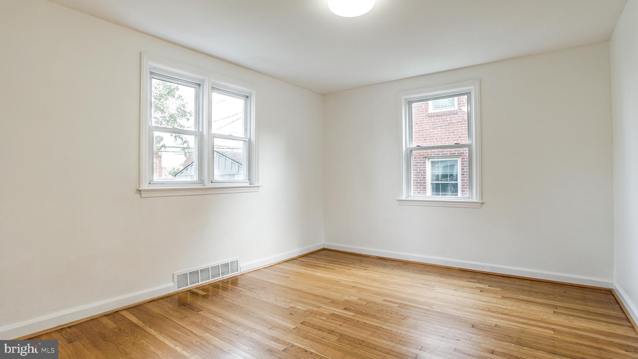 537 Harrington Road Havertown, PA 19083 - Photo 14 of 33