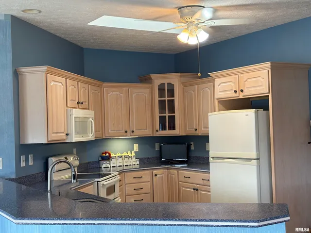 $359,900 | 109 Adele Court, Jacksonville, IL 62650