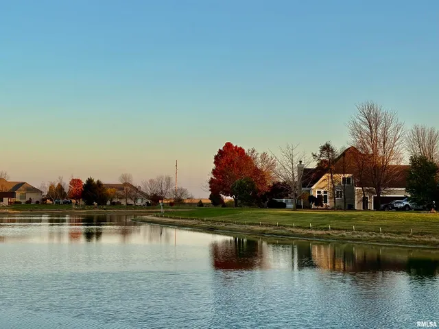 $359,900 | 109 Adele Court, Jacksonville, IL 62650