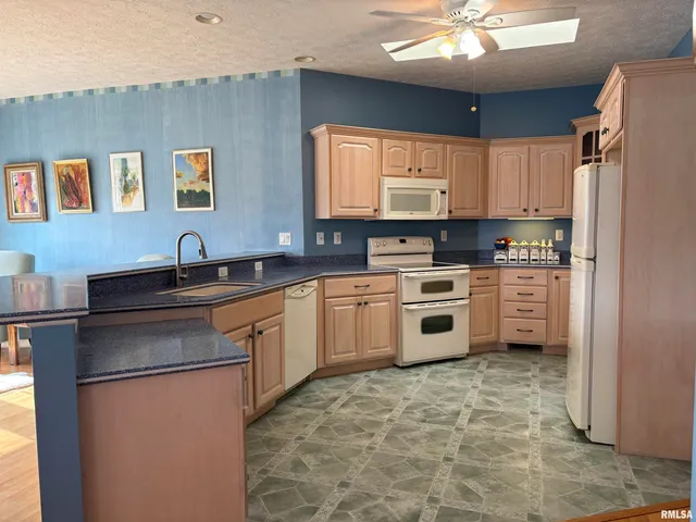 $359,900 | 109 Adele Court, Jacksonville, IL 62650