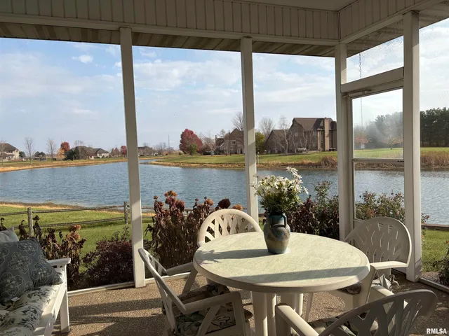 $359,900 | 109 Adele Court, Jacksonville, IL 62650