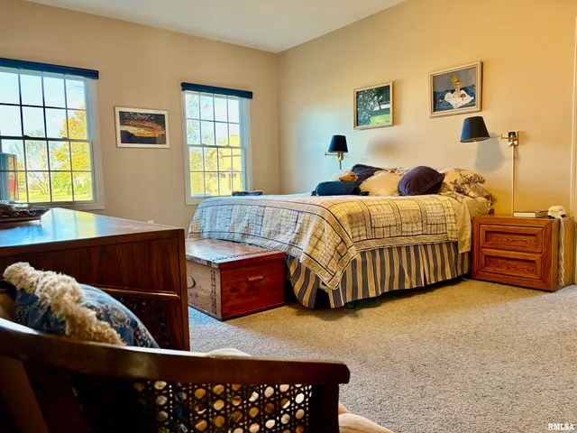 $359,900 | 109 Adele Court, Jacksonville, IL 62650