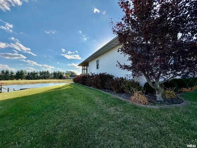 $359,900 | 109 Adele Court, Jacksonville, IL 62650