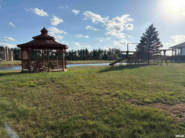 $359,900 | 109 Adele Court, Jacksonville, IL 62650