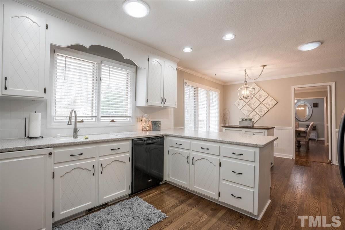 8704 Trailing Cedar Court Raleigh, NC 27613 - Photo 8 of 30