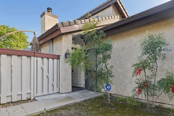 $685,000 | 499 Sobre Colinas Place, Camarillo, CA 93012