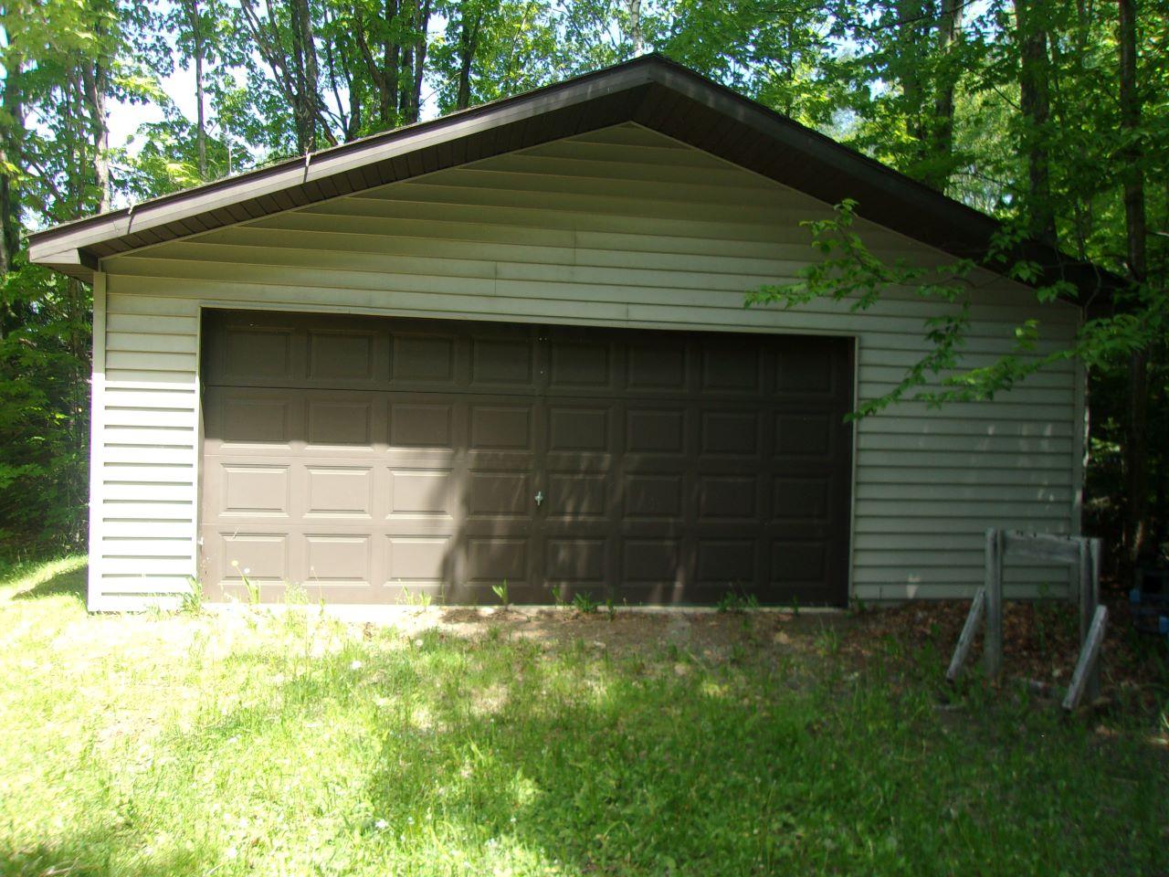 7937 East Bay Road Hurley, WI 54534 - Photo 27 of 44 Gallery Image 27