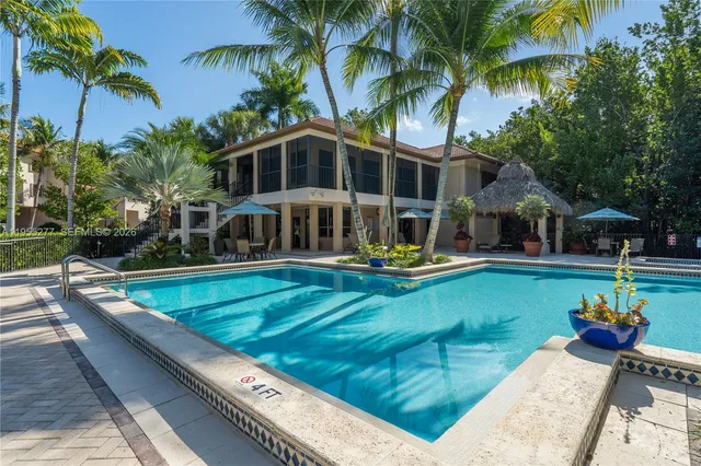 $2,175,000 | 6114 Paradise Point Drive, Palmetto Bay, FL 33157