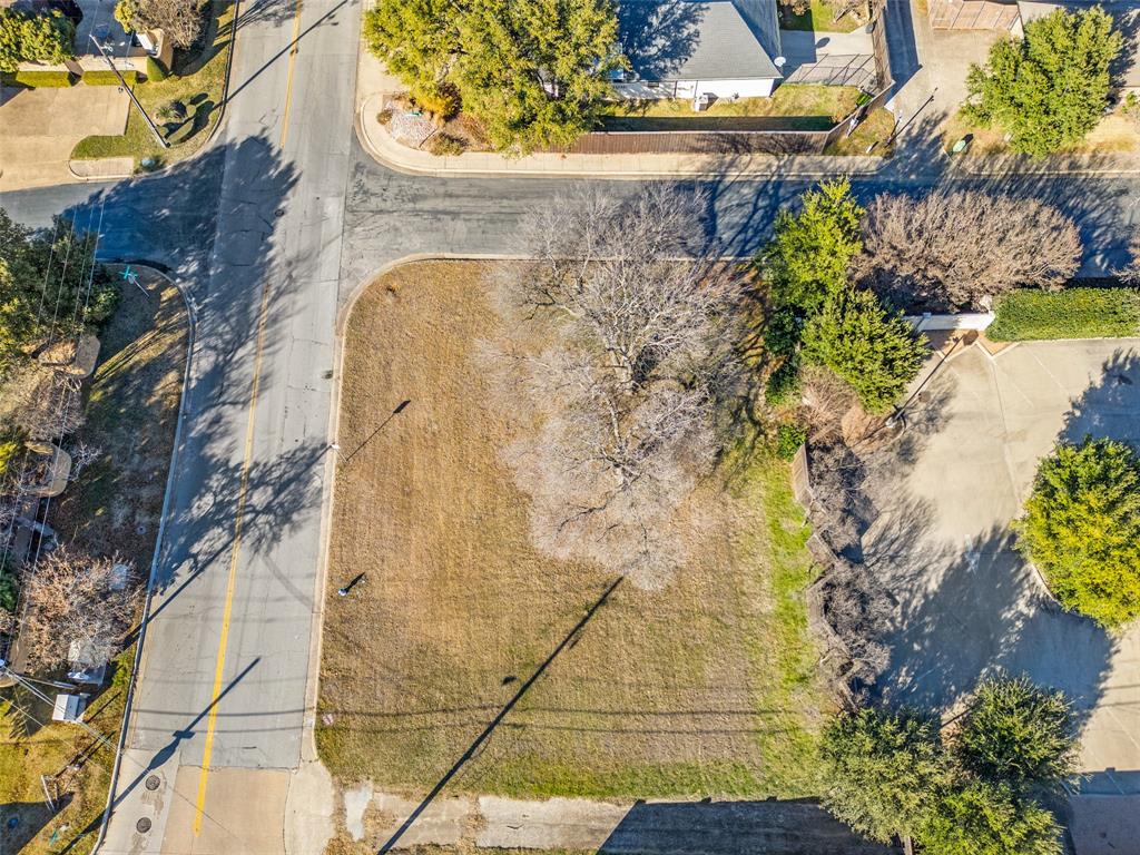 6302 Clubhouse Circle Dallas, TX 75240 - Photo 9 of 11