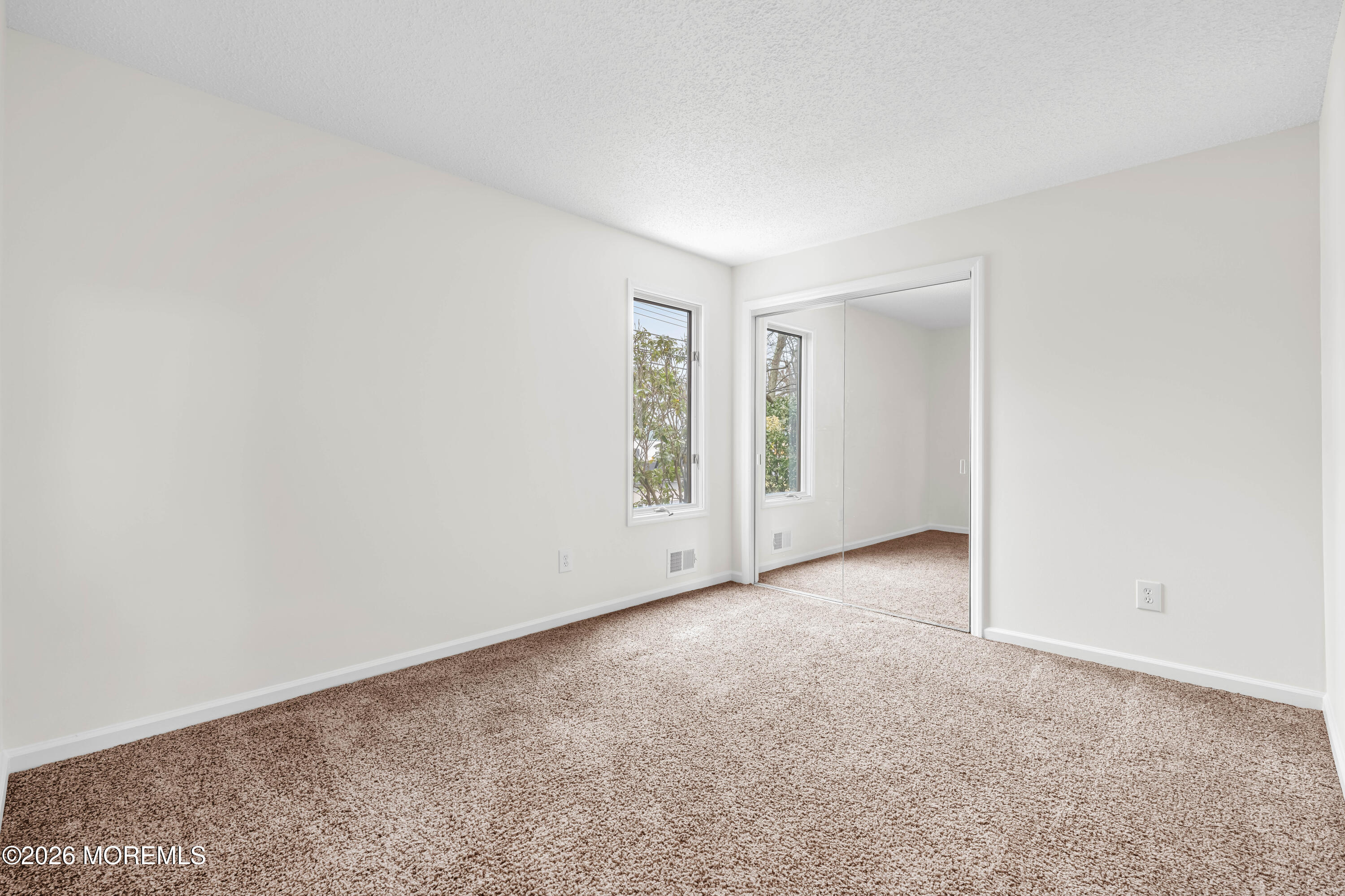 2230 Bridge Avenue, Unit 20 Point Pleasant, NJ 08742 - Photo 14 of 25 2230 Bridge Ave #20 - Interiors - 17