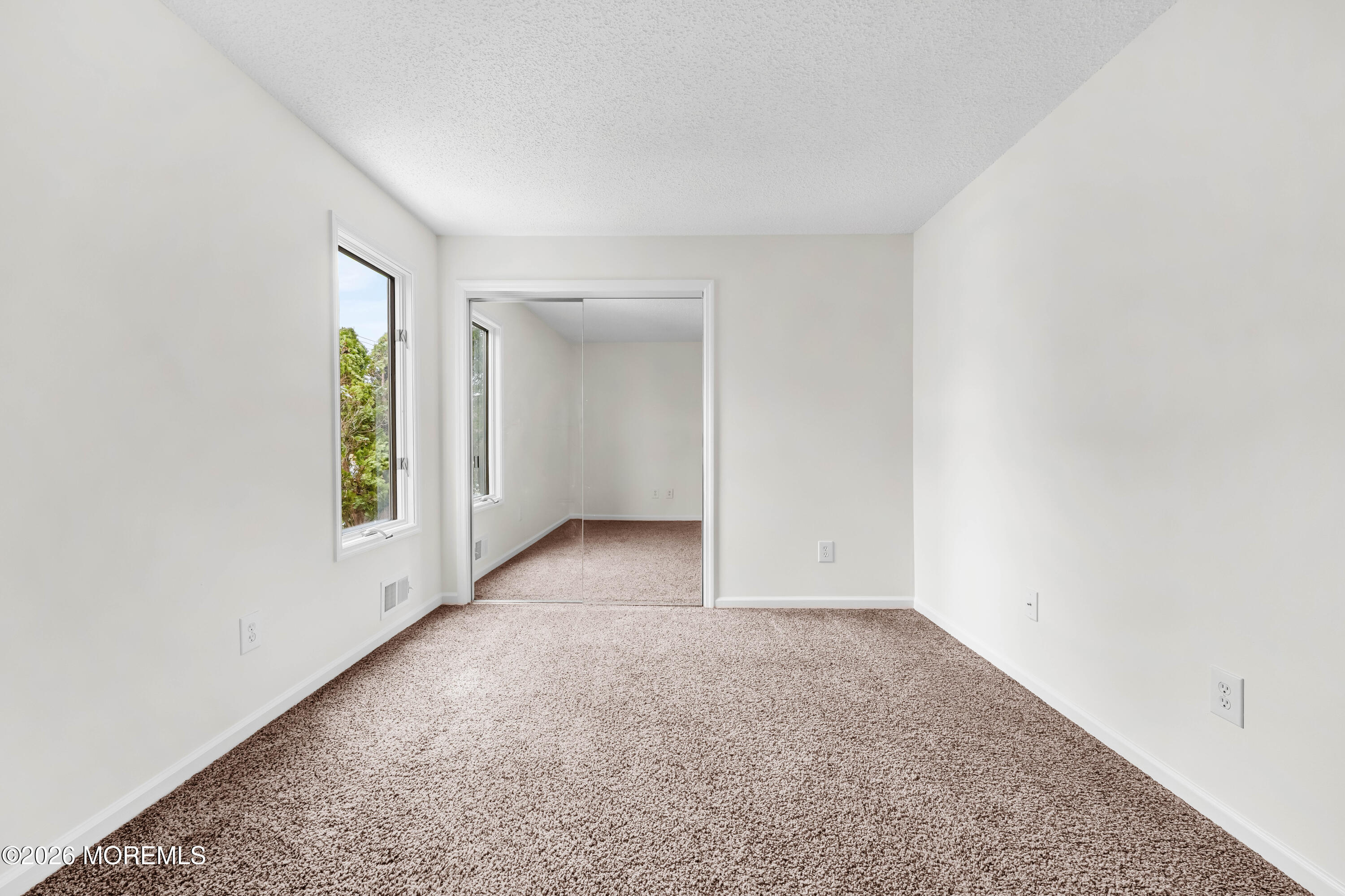 2230 Bridge Avenue, Unit 20 Point Pleasant, NJ 08742 - Photo 16 of 25 2230 Bridge Ave #20 - Interiors - 19