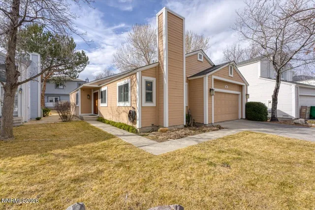 $500,000 | 7555 Lighthouse Lane, Reno, NV 89511