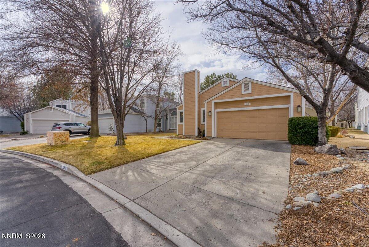7555 Lighthouse Lane Reno, NV 89511 - Photo 4 of 39 05-7555 Lighthouse Ln Reno NV 89511 (5 o