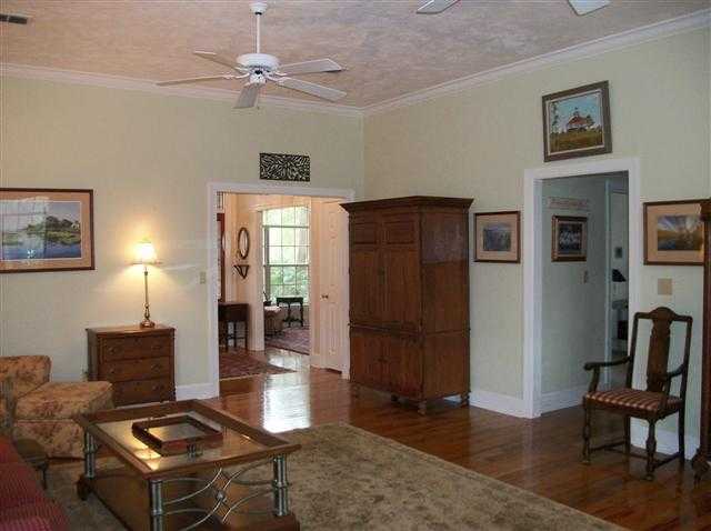 499 Frank Shaw Road, Unit V Tallahassee, FL 32312 - Photo 25 of 25 Gallery Image 25