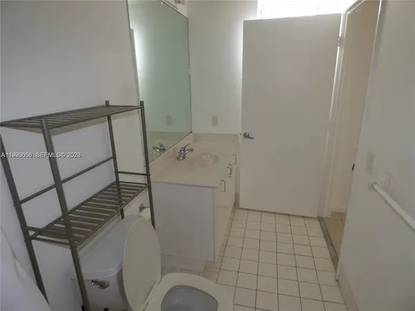 $2,990 | 185 Southeast 14th Terrace, Unit 2504, Miami, FL 33131