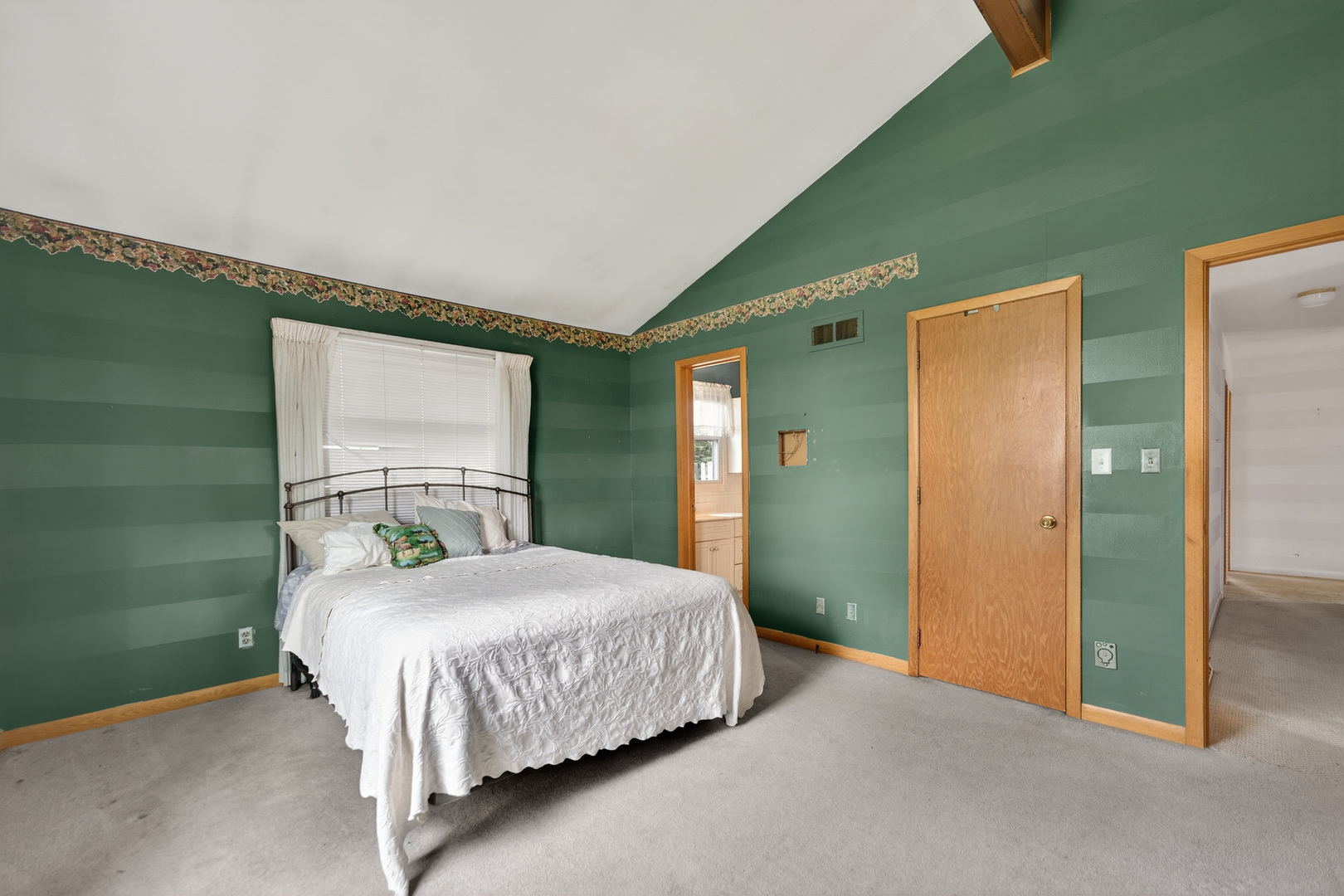 103 Stoney Creek Road DeKalb, IL 60115 - Photo 15 of 36