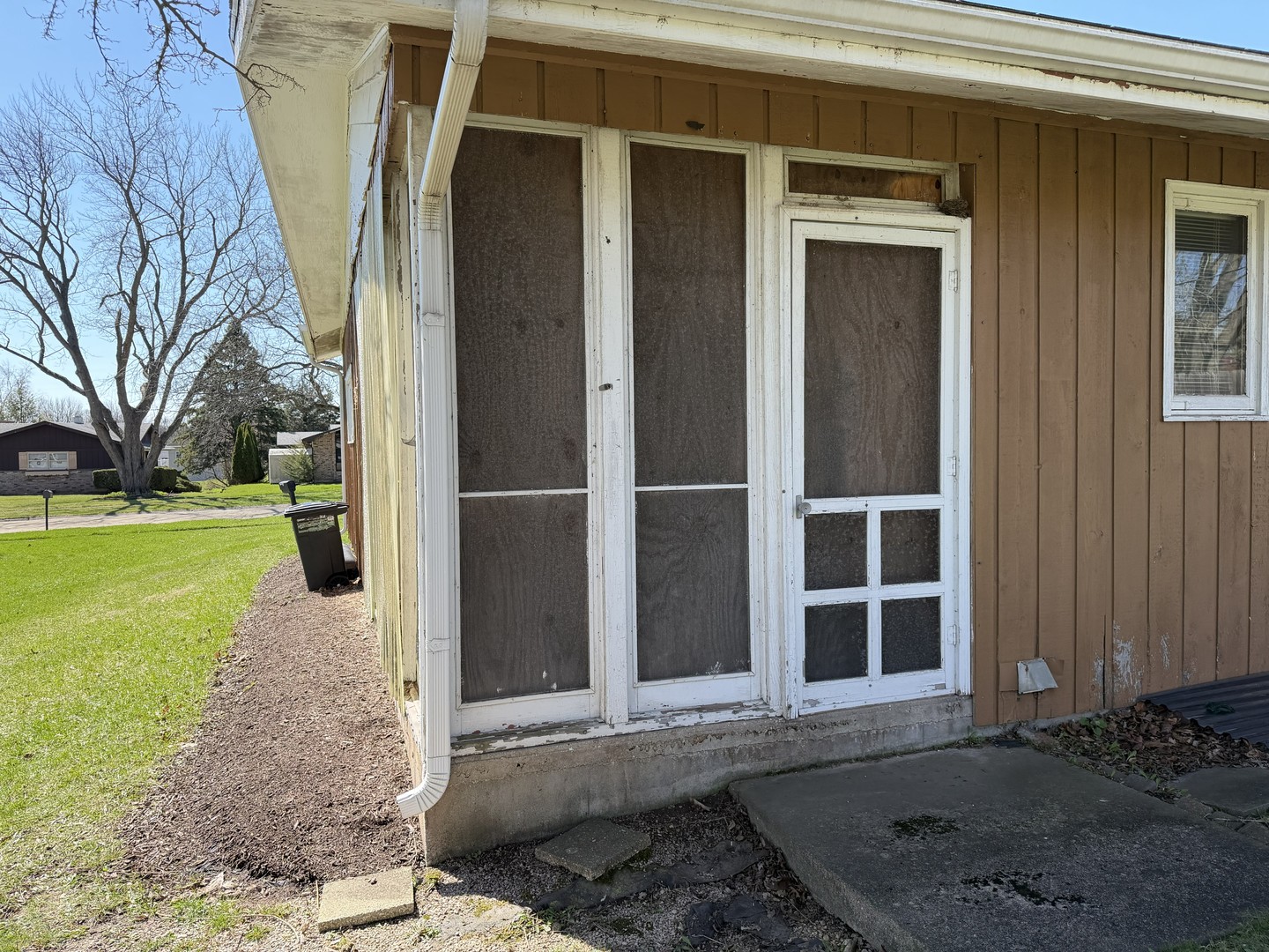 103 Stoney Creek Road DeKalb, IL 60115 - Photo 23 of 36