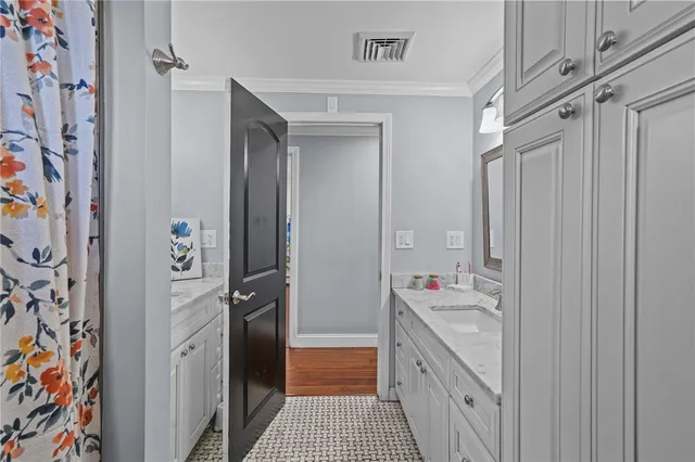 $699,000 | 1275 Seven Mile Road, Cranston, RI 02831